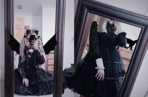 拿下美本插画offer大满贯的，竟然是位暗黑Lolita！